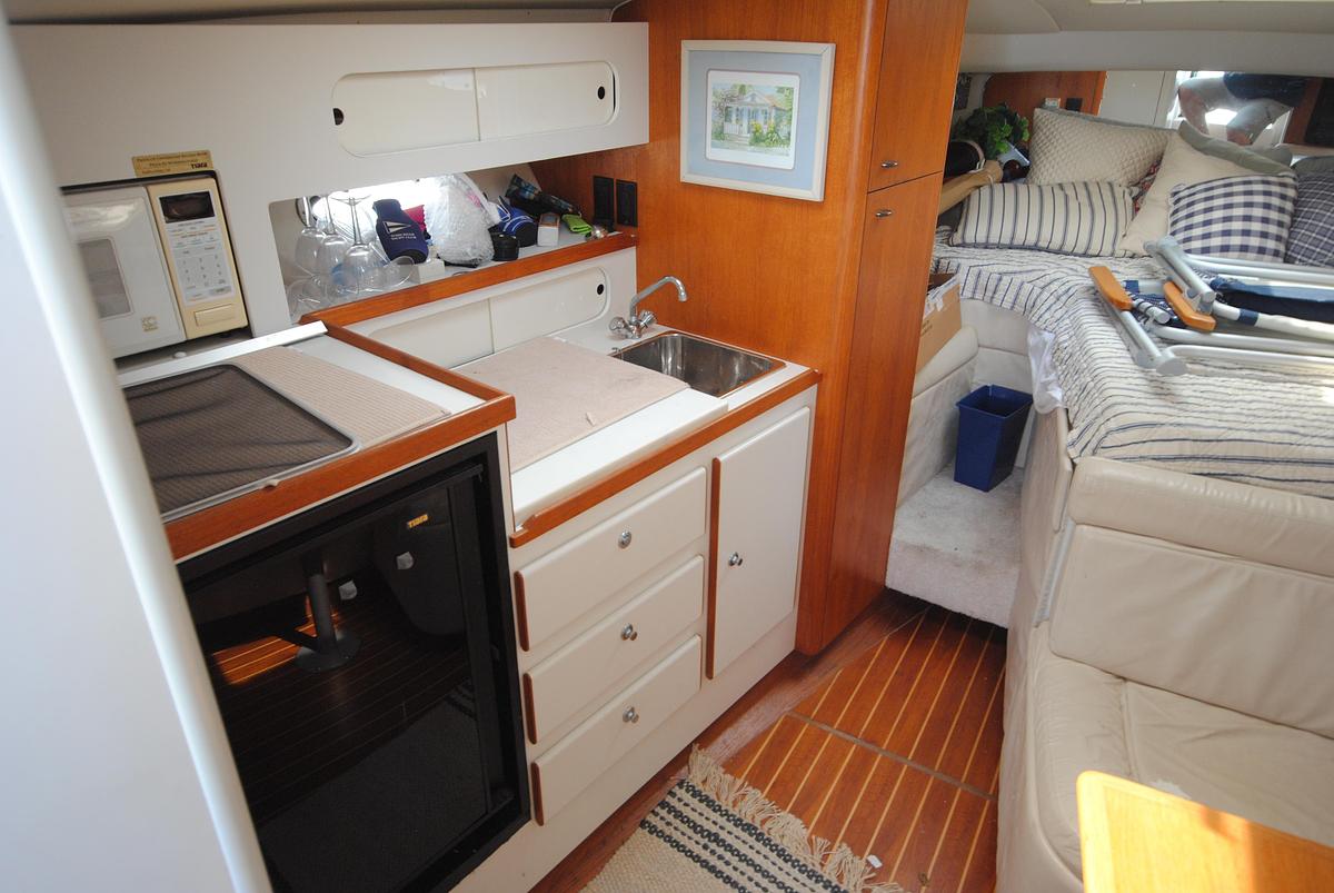 Used 1996 Tiara Yachts 3100 Open | 31ft