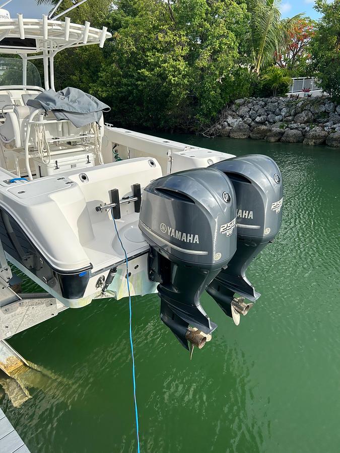 Used 2012 Edgewater 268CC | 27ft