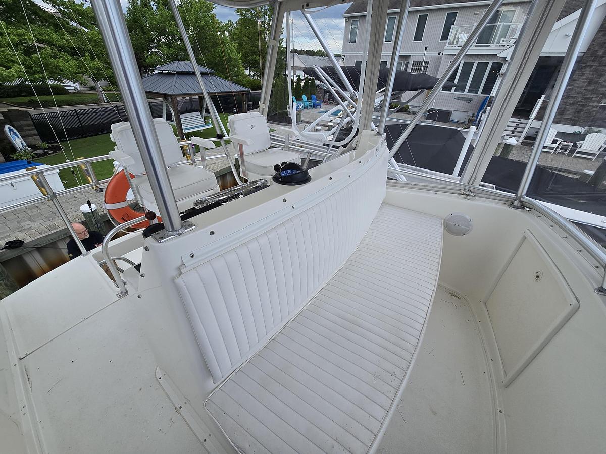 Used 2003 35' Henriques Sportfisherman Flybridge | 35ft