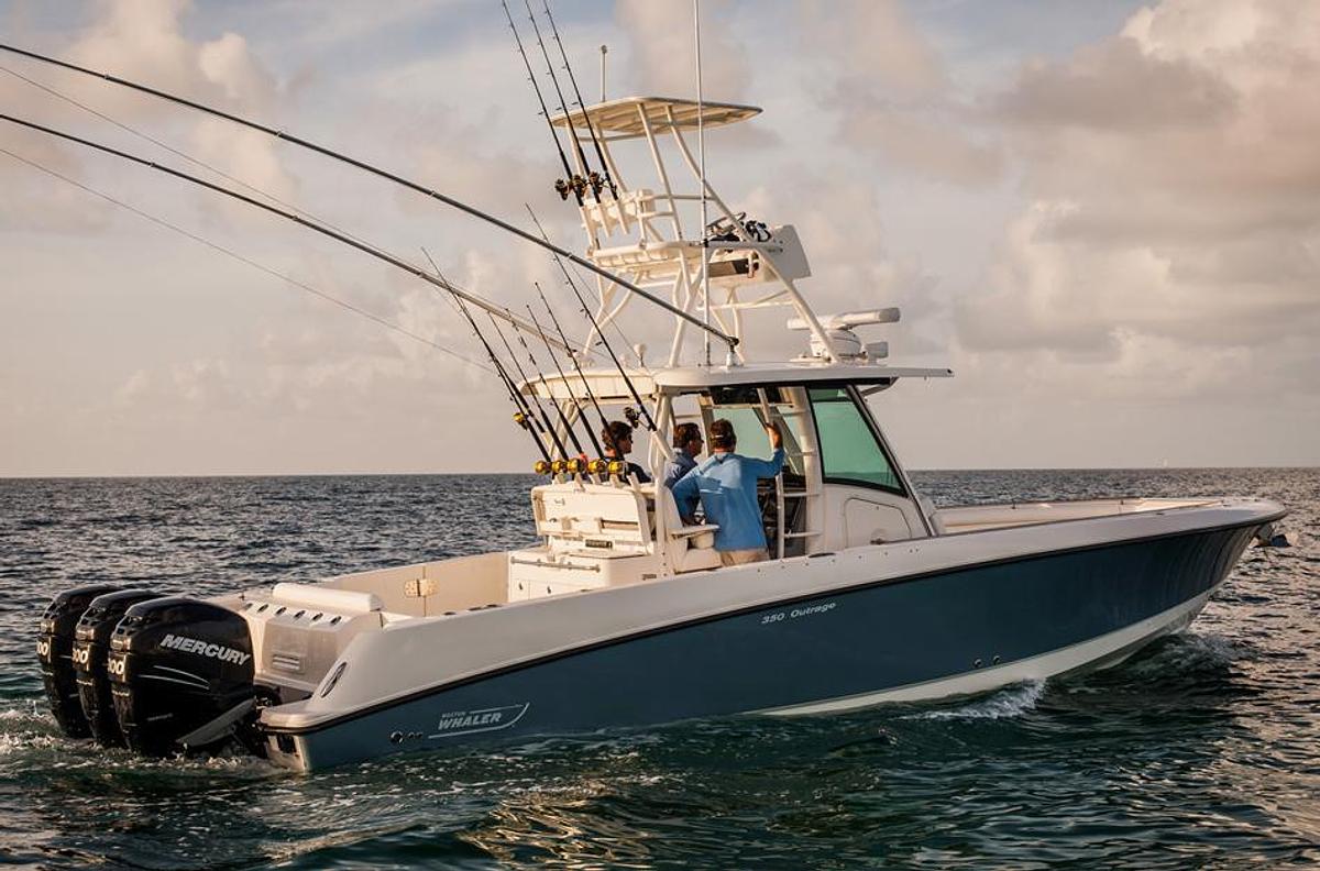 Used 2015 Boston Whaler 350 Outrage | 35ft