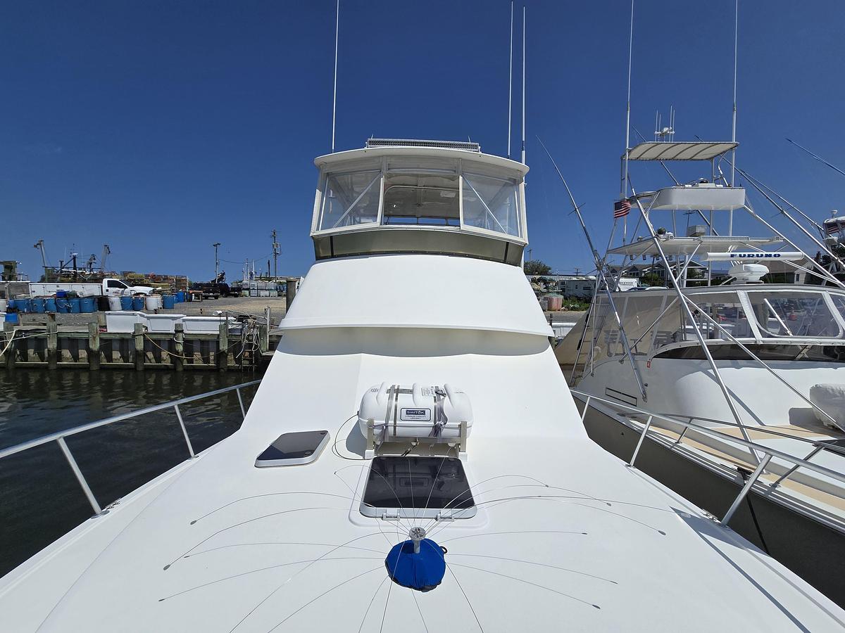 Used 1998 38' Henriques Sportfisherman