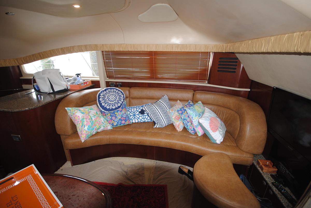 Used 2005 Sea Ray 390 Motor Yacht | 39ft