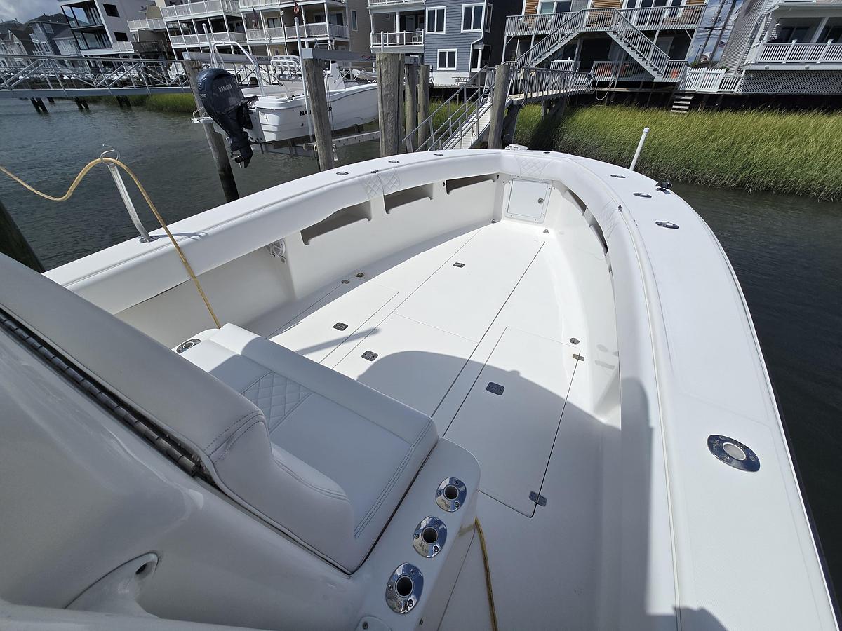 Used 2008 34' SeaVee 340B | 34ft
