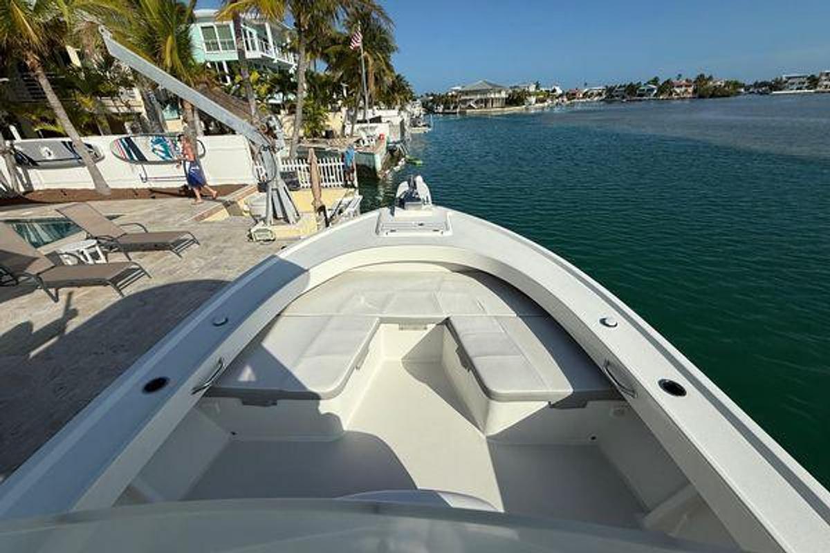 Used 2021 28' Parker 2801 Center Console | 28ft