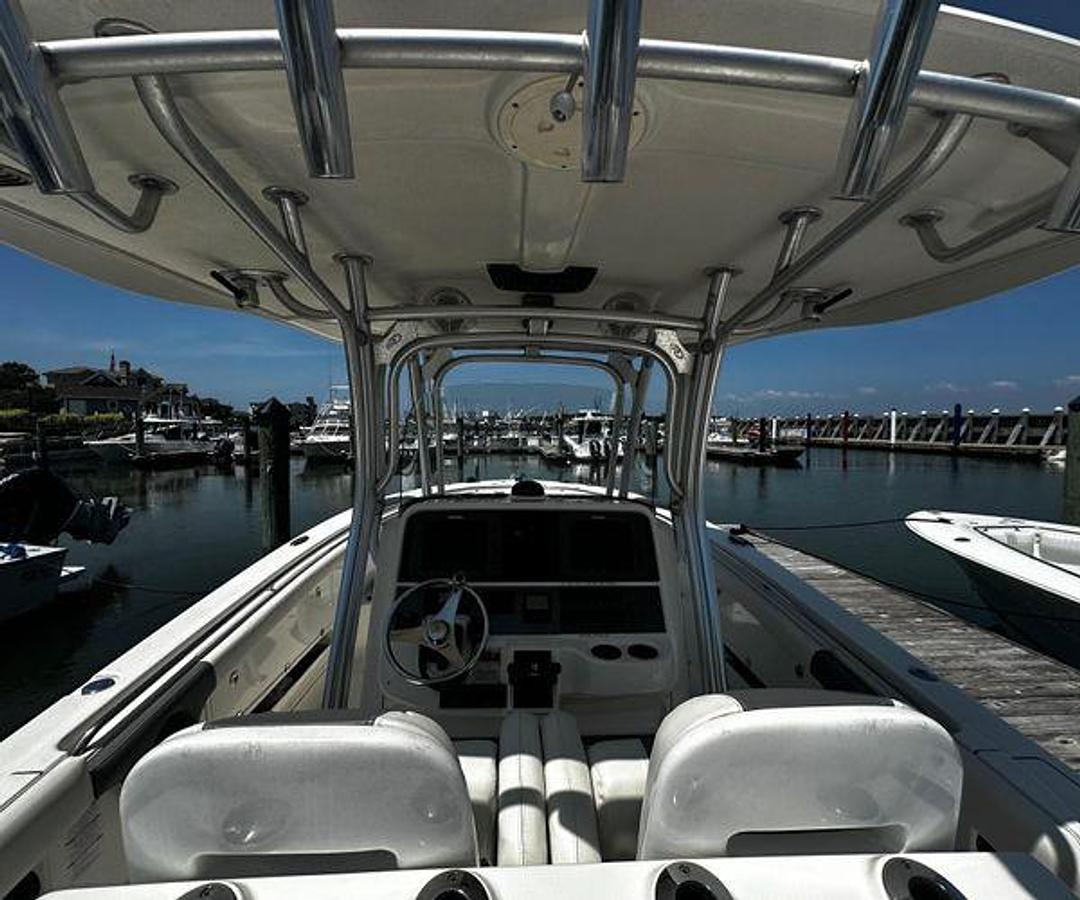 Used 2007 Robalo R300 Center Console | 29ft