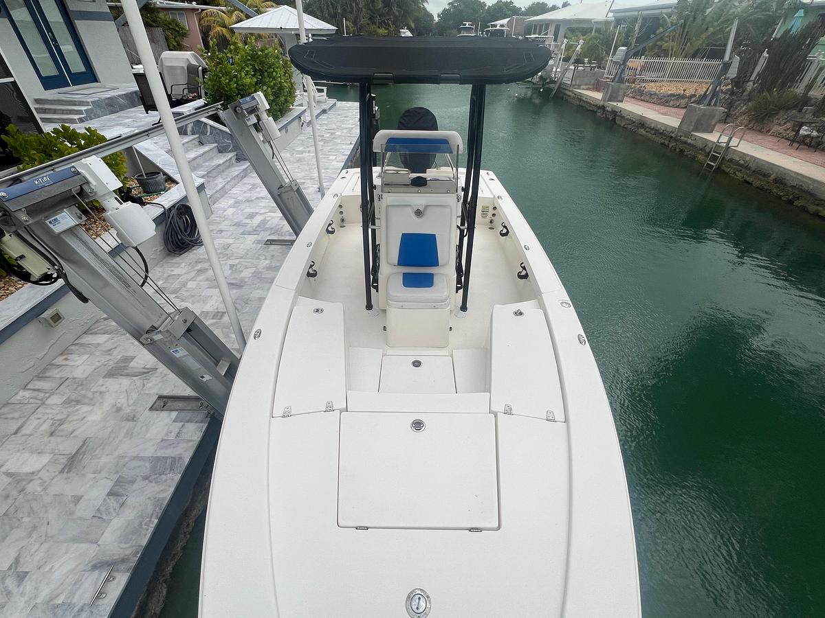 Used 2014 Pathfinder 2300 HPS | 23ft