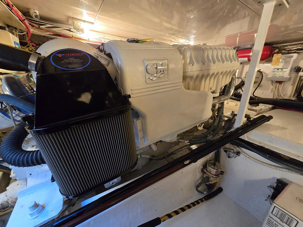 Used 2000 Post 47 Convertible Post Yachts | 47ft