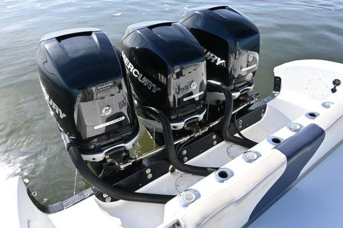 Used 2008 38' Fountain 38 Tournament Edition