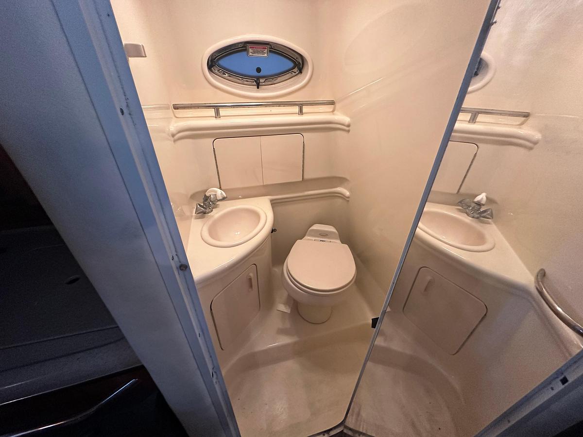 Used 2005 Sea Ray 280 Sundancer | 28ft