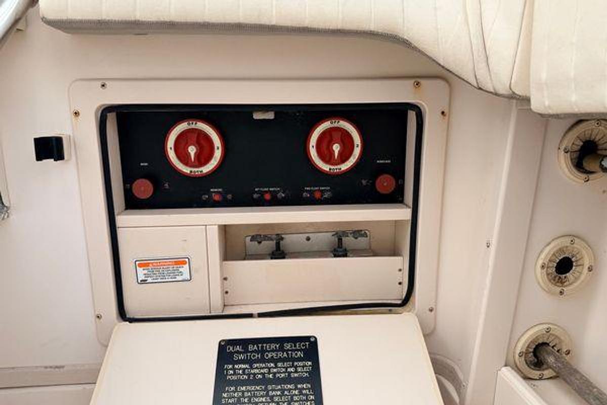 Used 2006 33' Grady-White Express 330 | 33ft