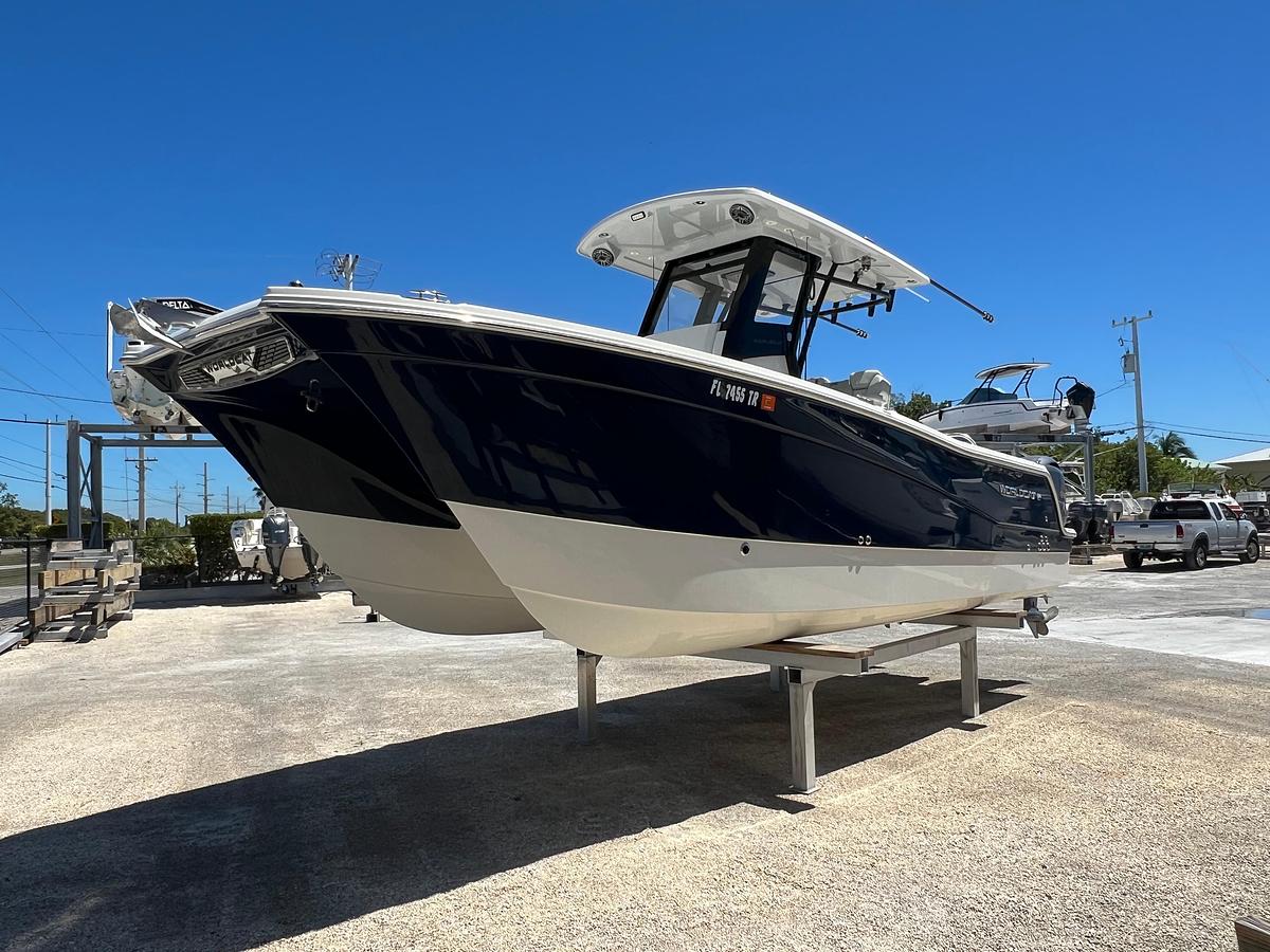 Used 2024 World Cat 260 CC-X | 26ft