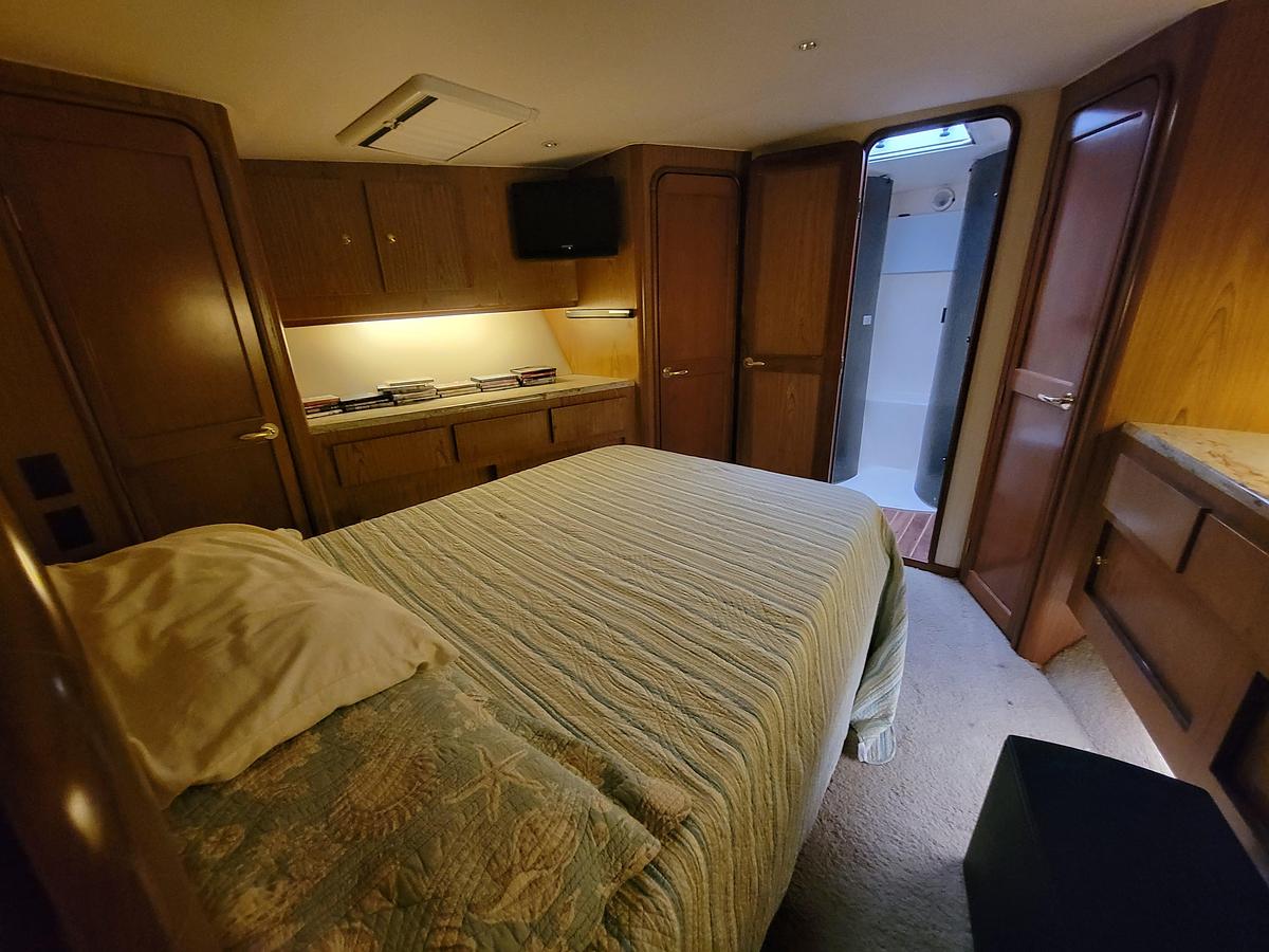 Used 1986 Ocean Yachts 55 Super Sport | 55ft