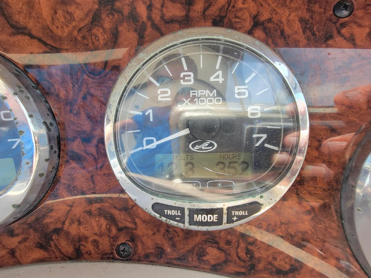 Used 2005 Sea Ray 280 Sundancer | 28ft