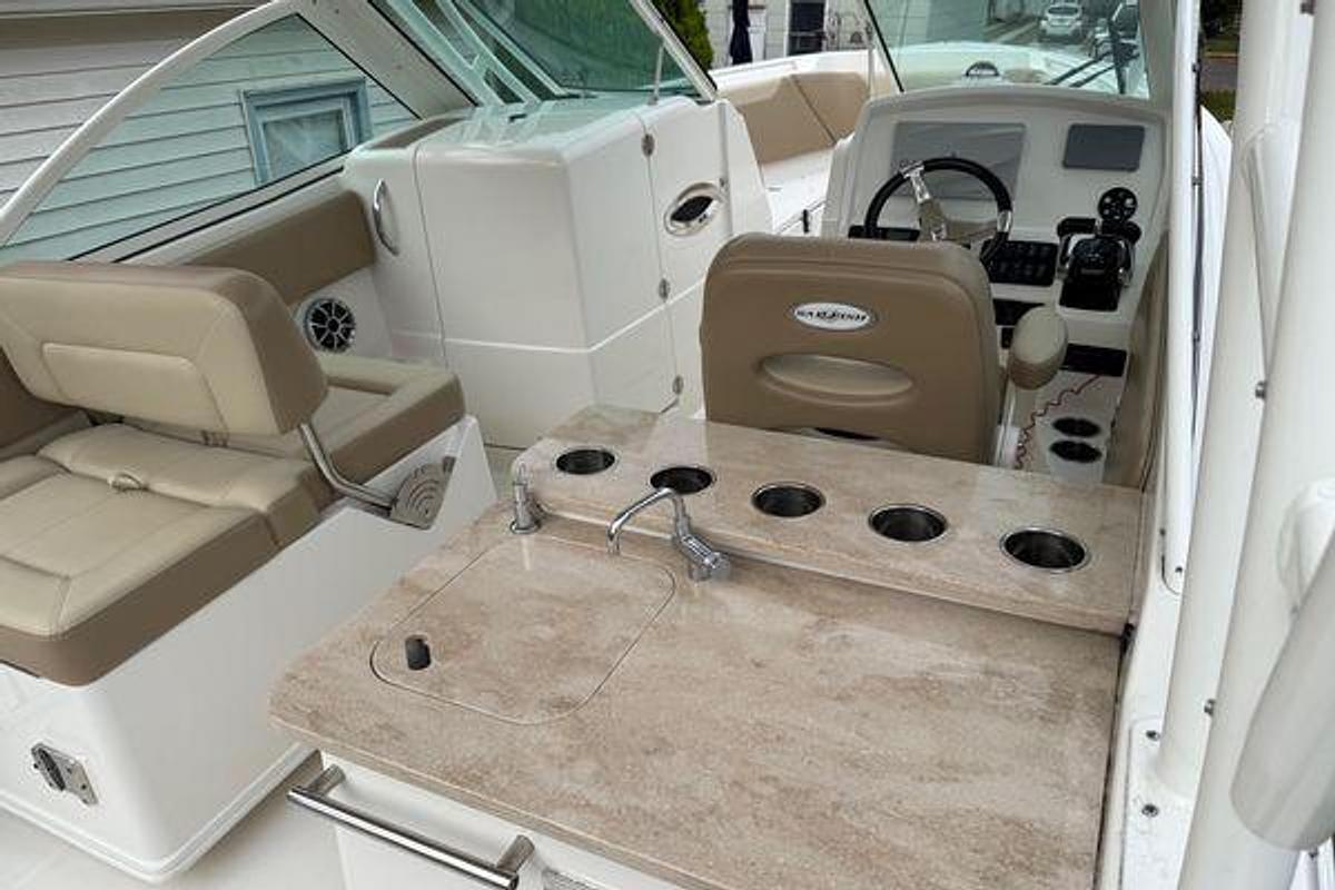 Used 2019 Sailfish 275 DC | 27'