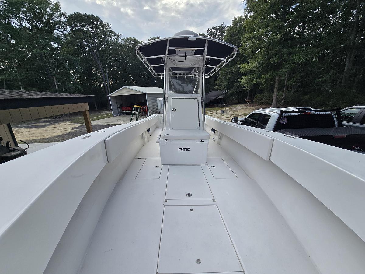 Used 2004 31' Contender Open | 31ft