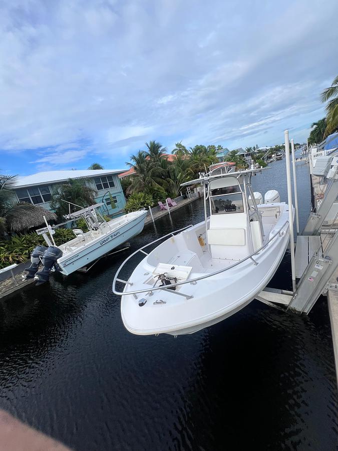 Used 1997 Mako 252 Center Console | 25ft