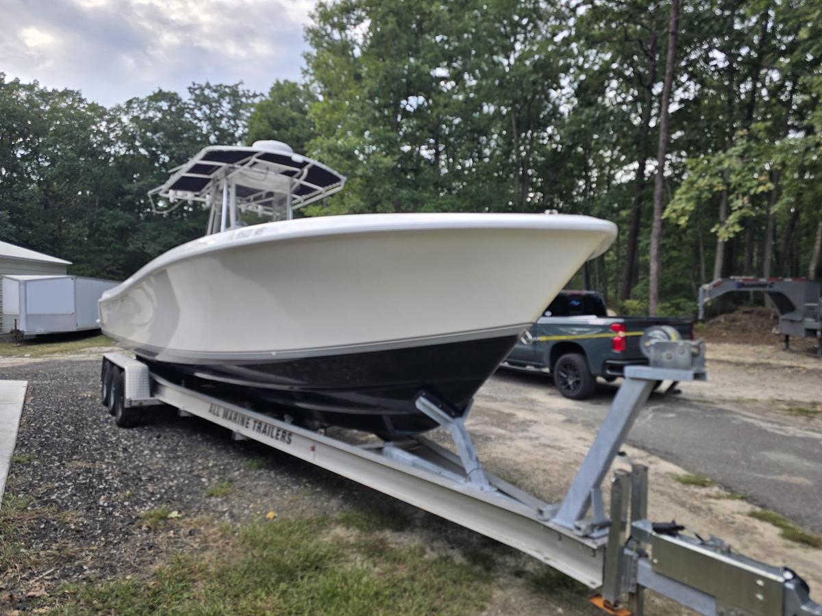 Used 2004 31' Contender Open | 31ft