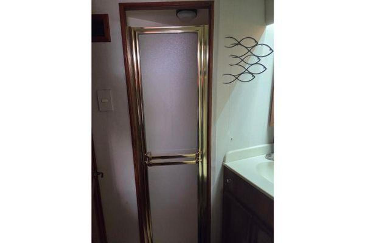 Used 1990 42' Egg Harbor Golden Egg 42 | 42ft