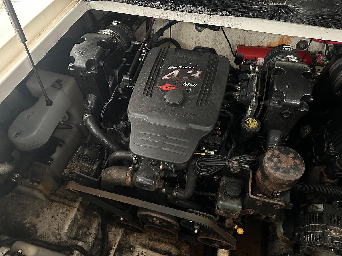 Used 2005 Sea Ray 280 Sundancer | 28ft