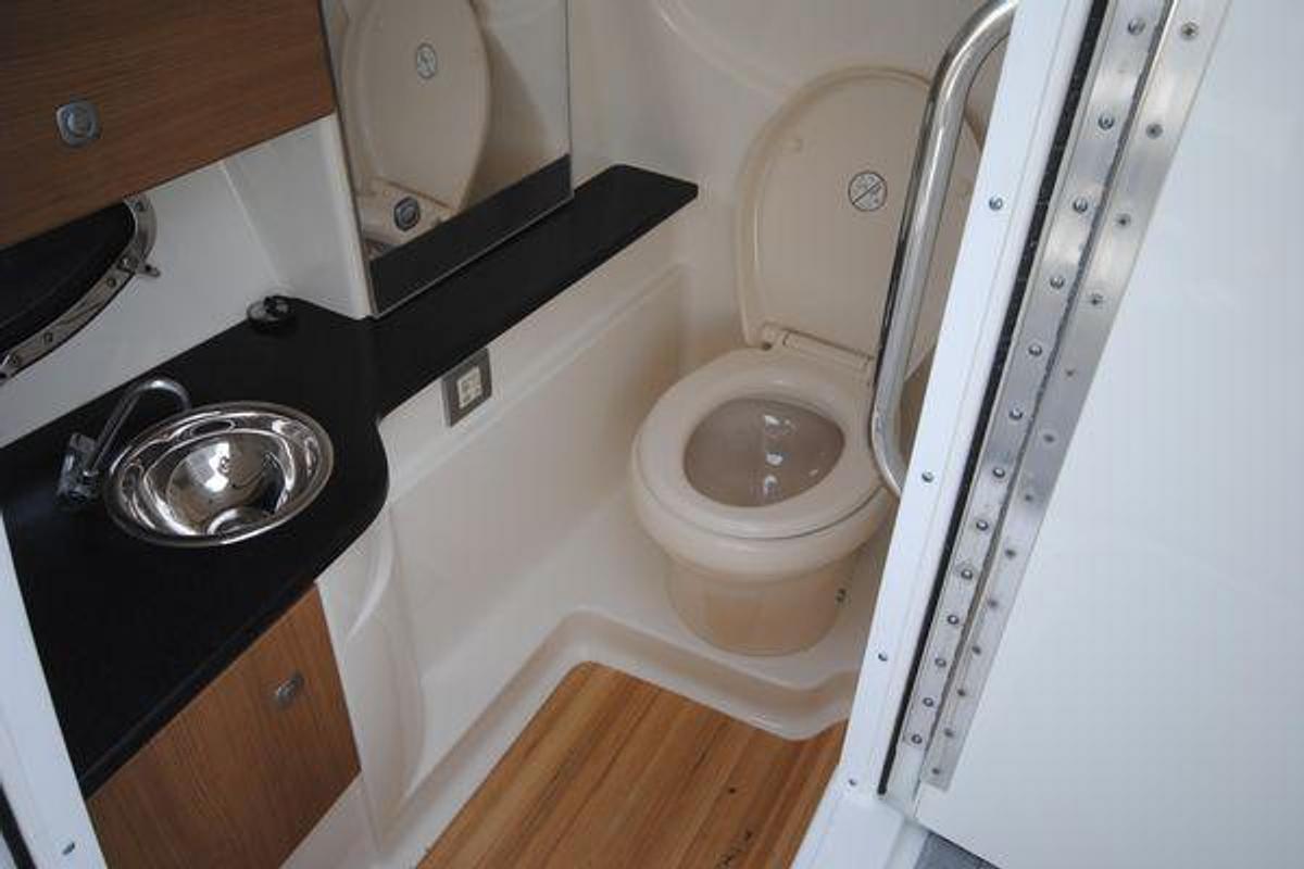 Used 2015 Formula 310 Bowrider | 31ft