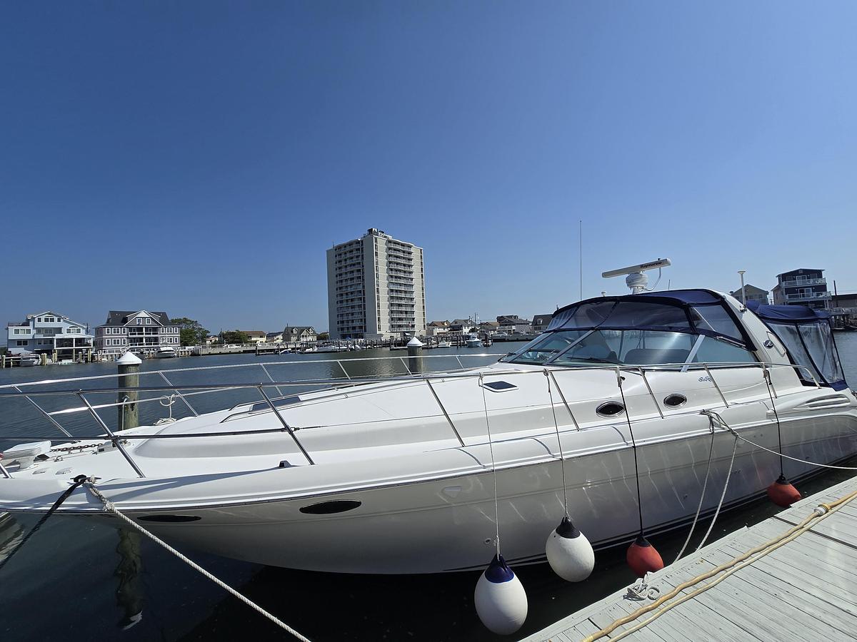 Used 1999 40' Sea Ray 400 Sundancer | 40ft