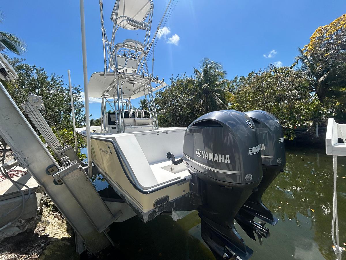 Used 2001 Regulator 32 Cc | 32ft