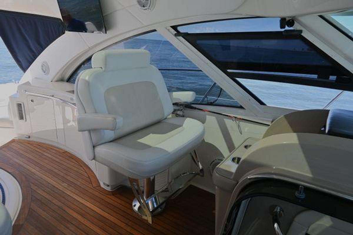 Used 2008 55' Sea Ray 550 Sundancer | 55ft