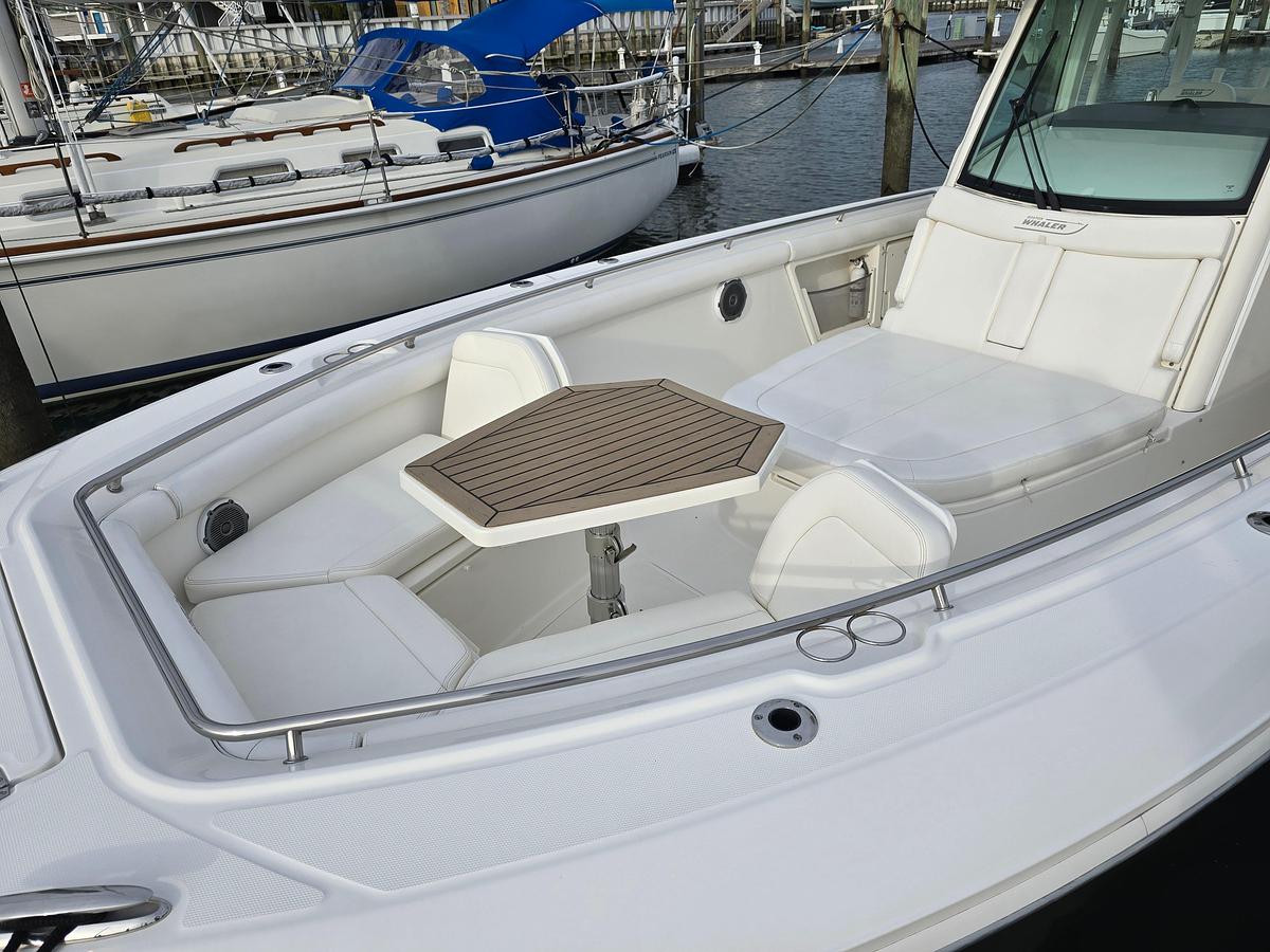 Used 2015 Boston Whaler 350 Outrage | 35ft