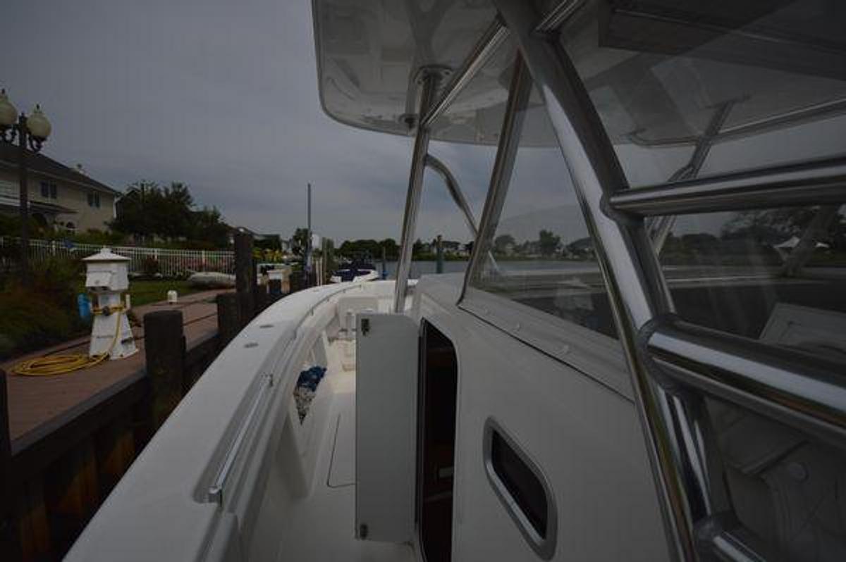 Used 2018 43' Invincible 43 Open Fisherman | 43ft