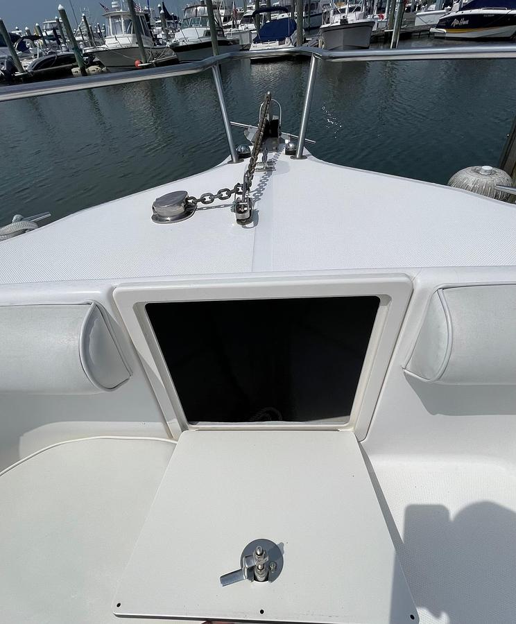 Used 2004 Century 3200 Center Console | 32ft