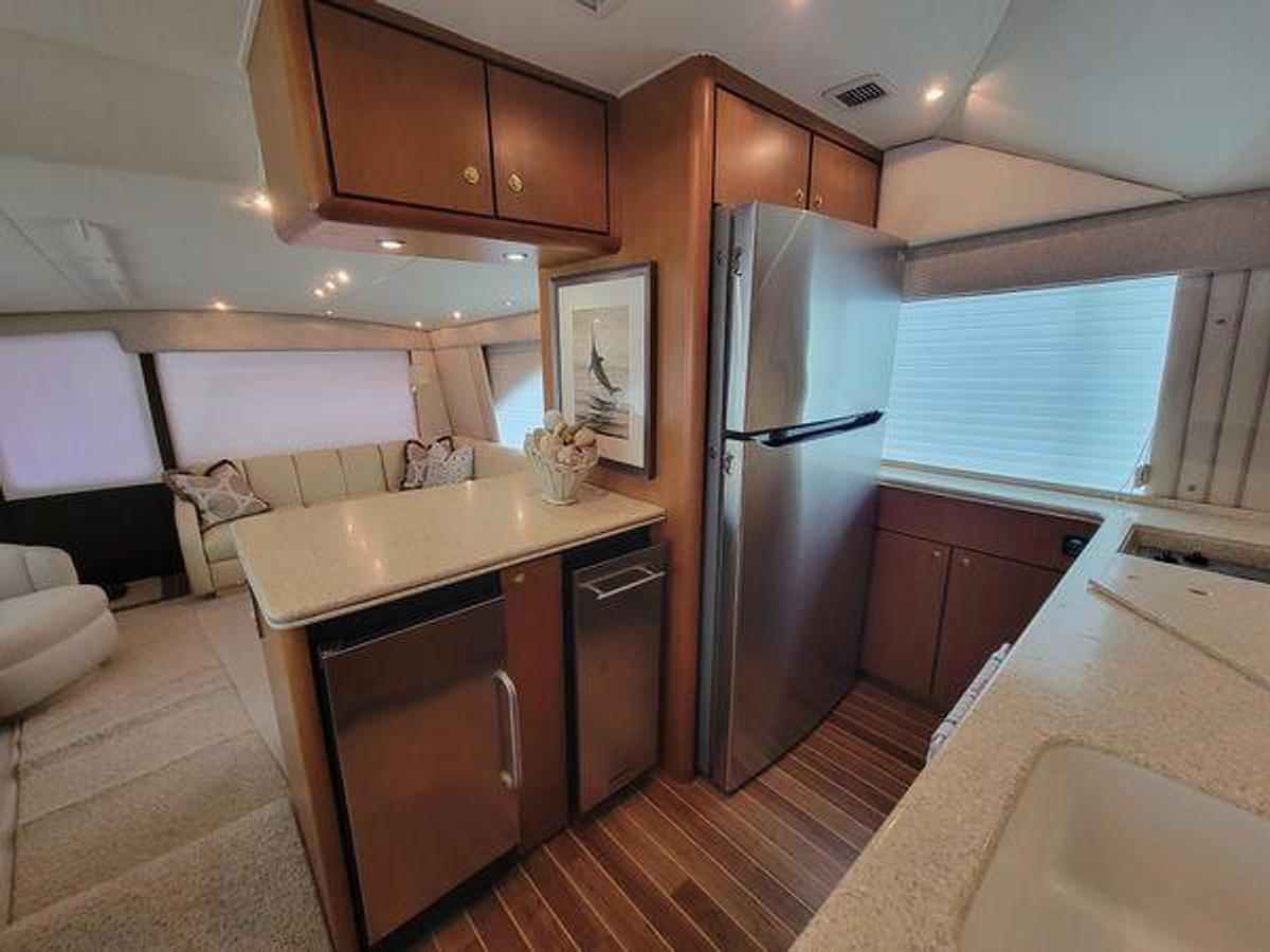 Used 2001 Ocean Yachts Super Sport - 56ft