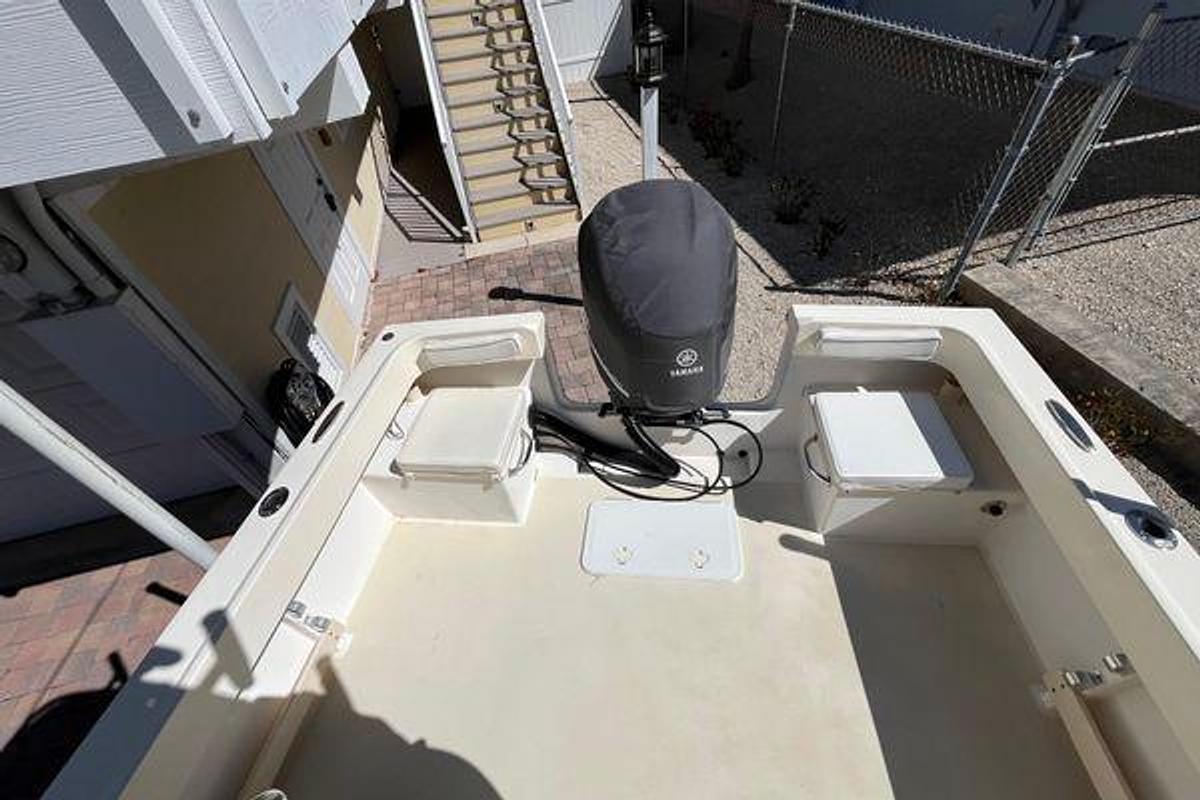 Used 2009 Parker 2300 Special Edition | 23ft