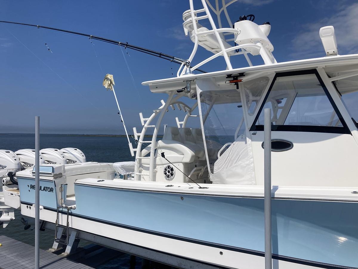 Used 2021 Regulator 41 | 41ft