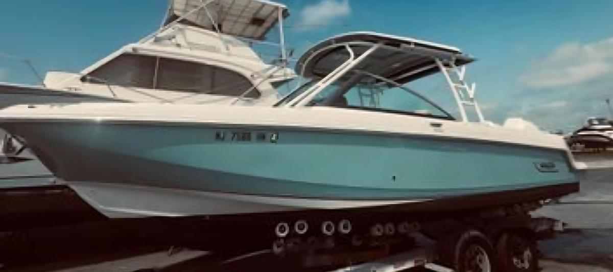 Used 2020 Boston Whaler 270 Vintage | 27ft