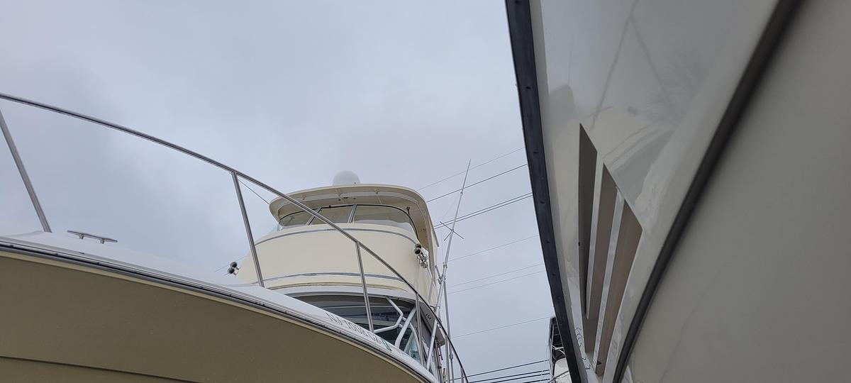 Used 2006 Wellcraft 330 Coastal | 33ft