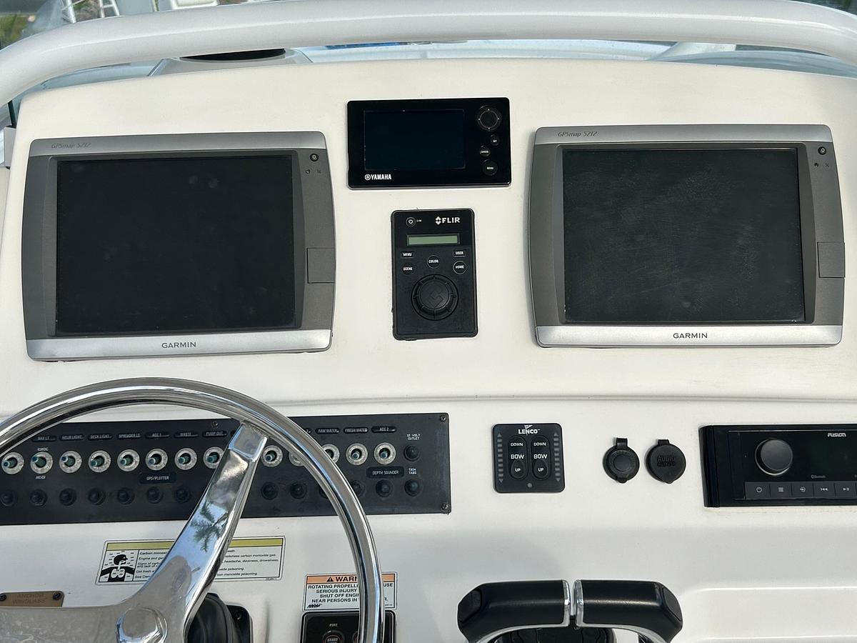 Used 2012 Edgewater 268CC | 27ft