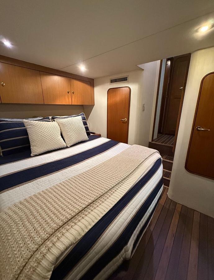 Used 2002 52' Ocean Yachts 52 Super Sport | 52ft
