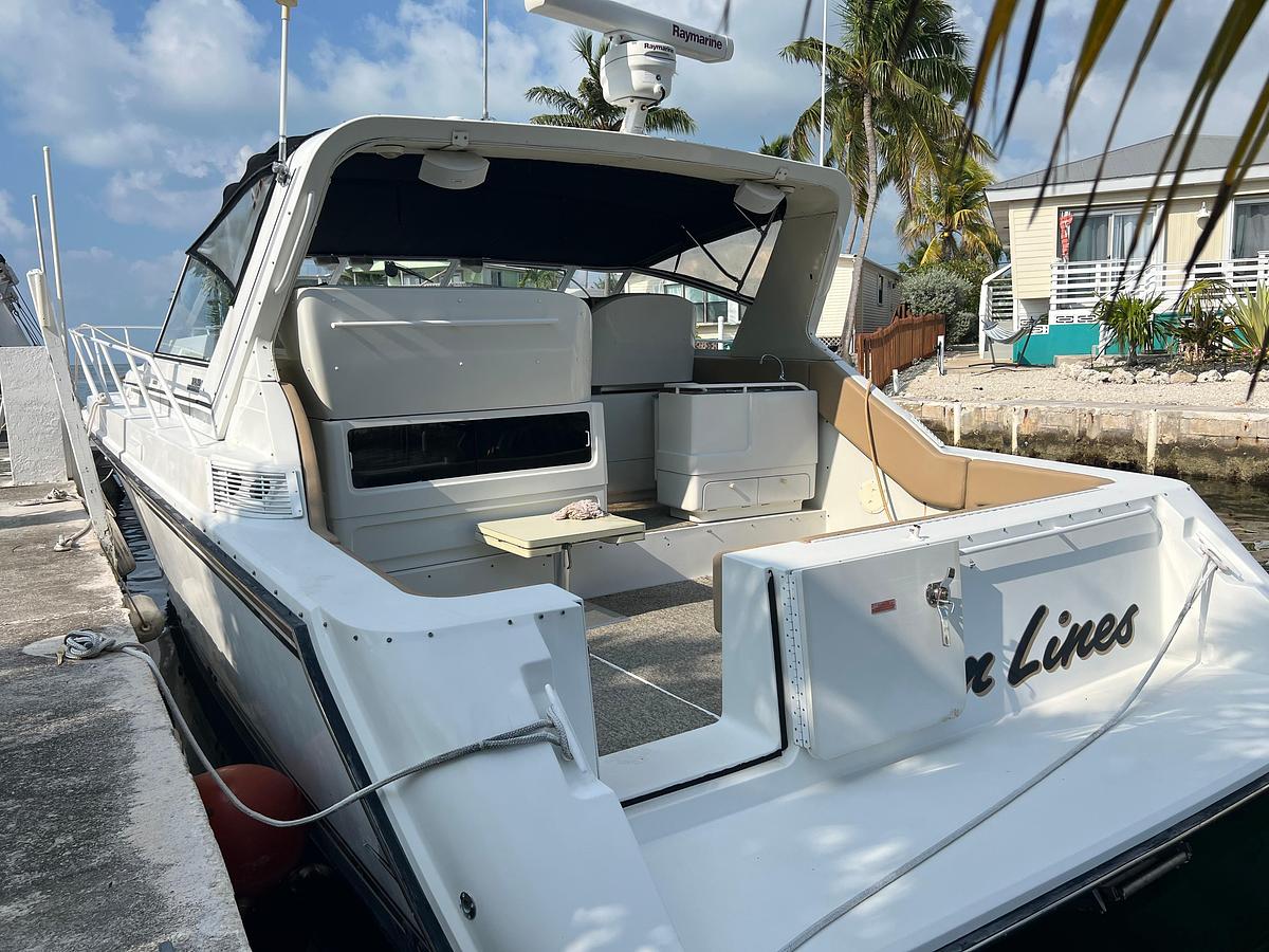 Used 1990 Trojan 11 Meter Express | 38ft