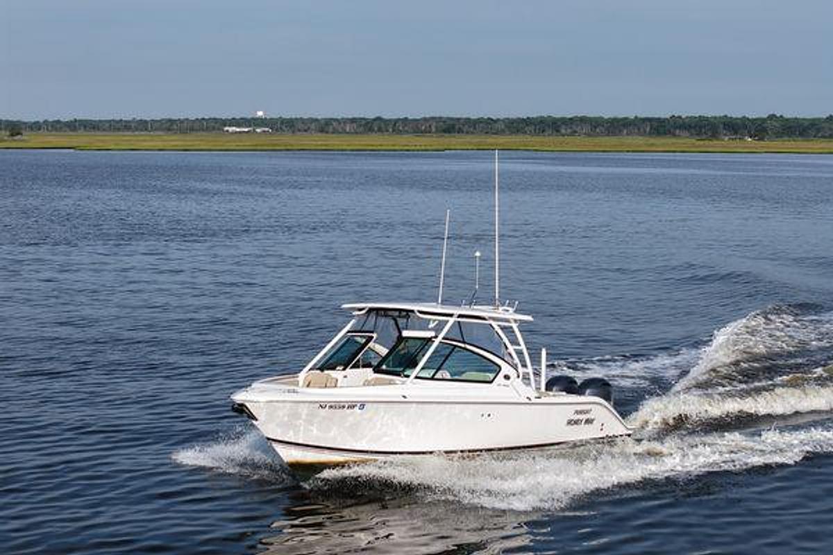 Used 2021 27' Pursuit DC 266 Dual Console | 27ft