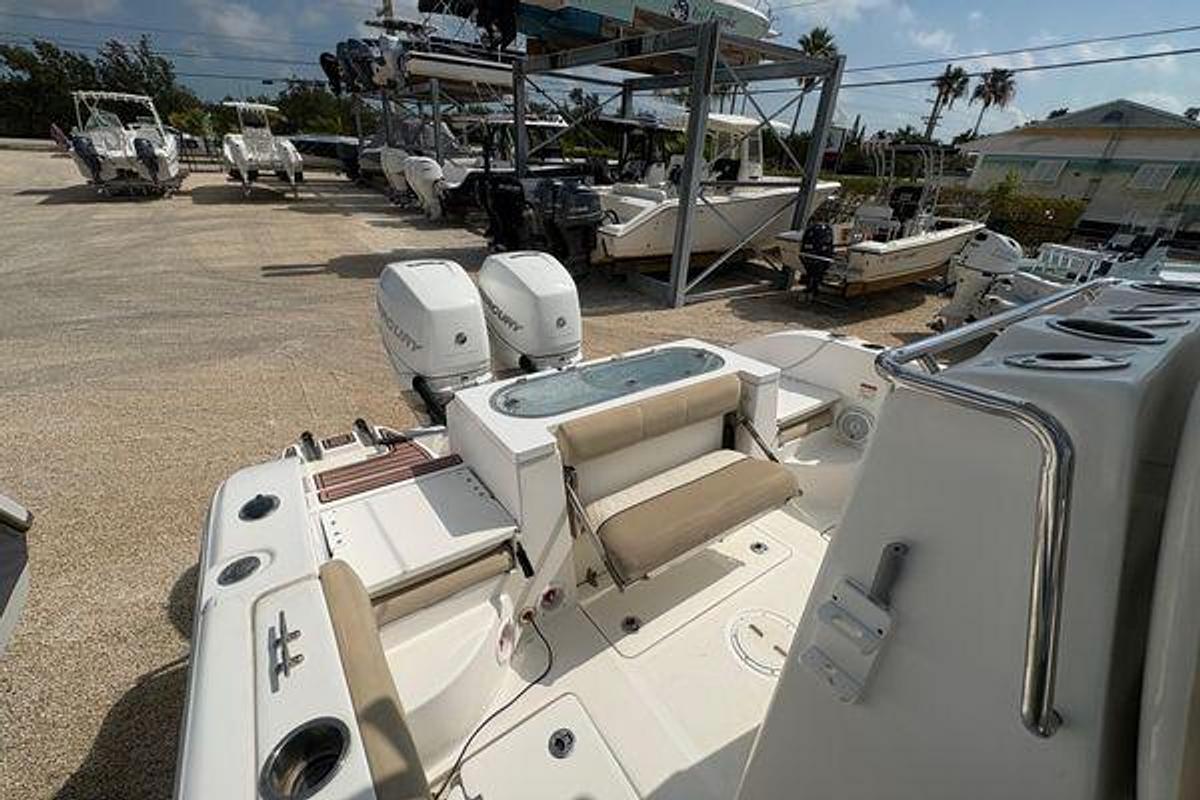 Used 2017 Sea Fox 288 Commander | 28ft