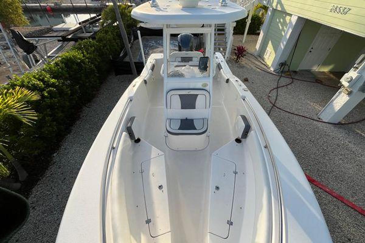 Used 2017 Tidewater 230cc Adventure | 23'