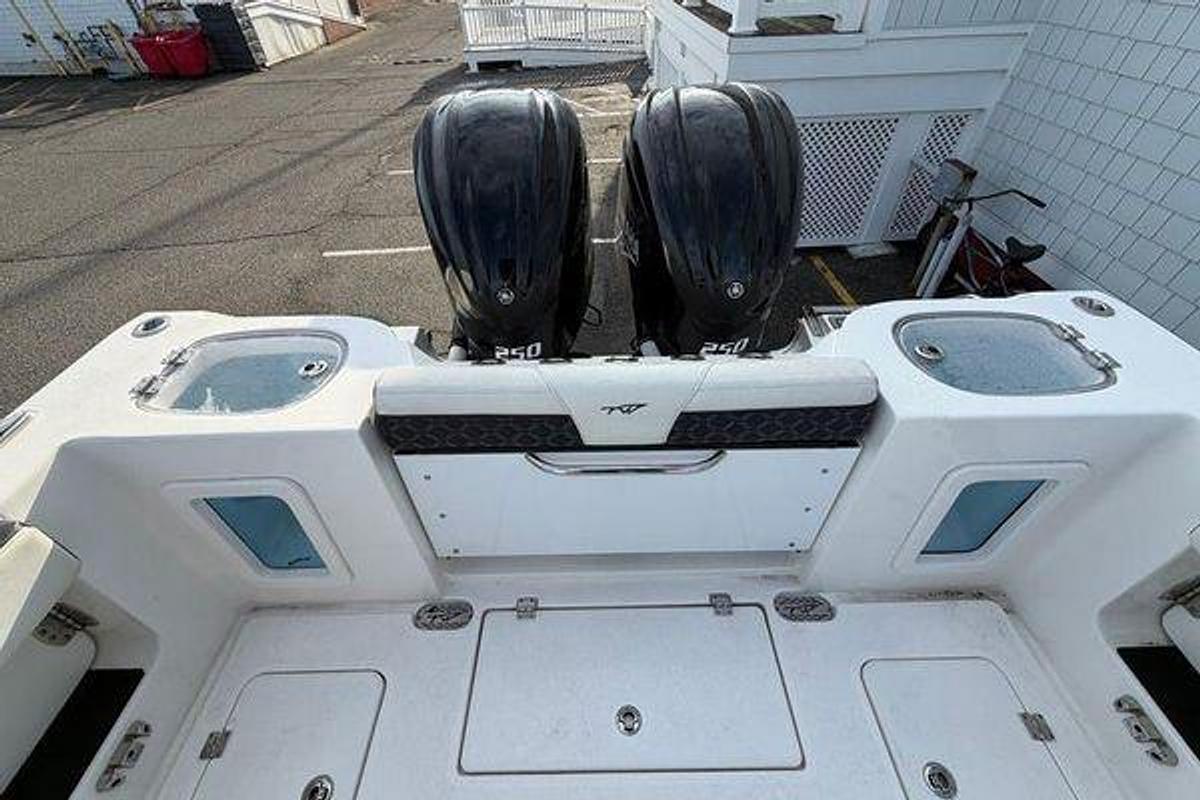 Used 2023 Tidewater 282 CC Adventure Bluewater | 28ft