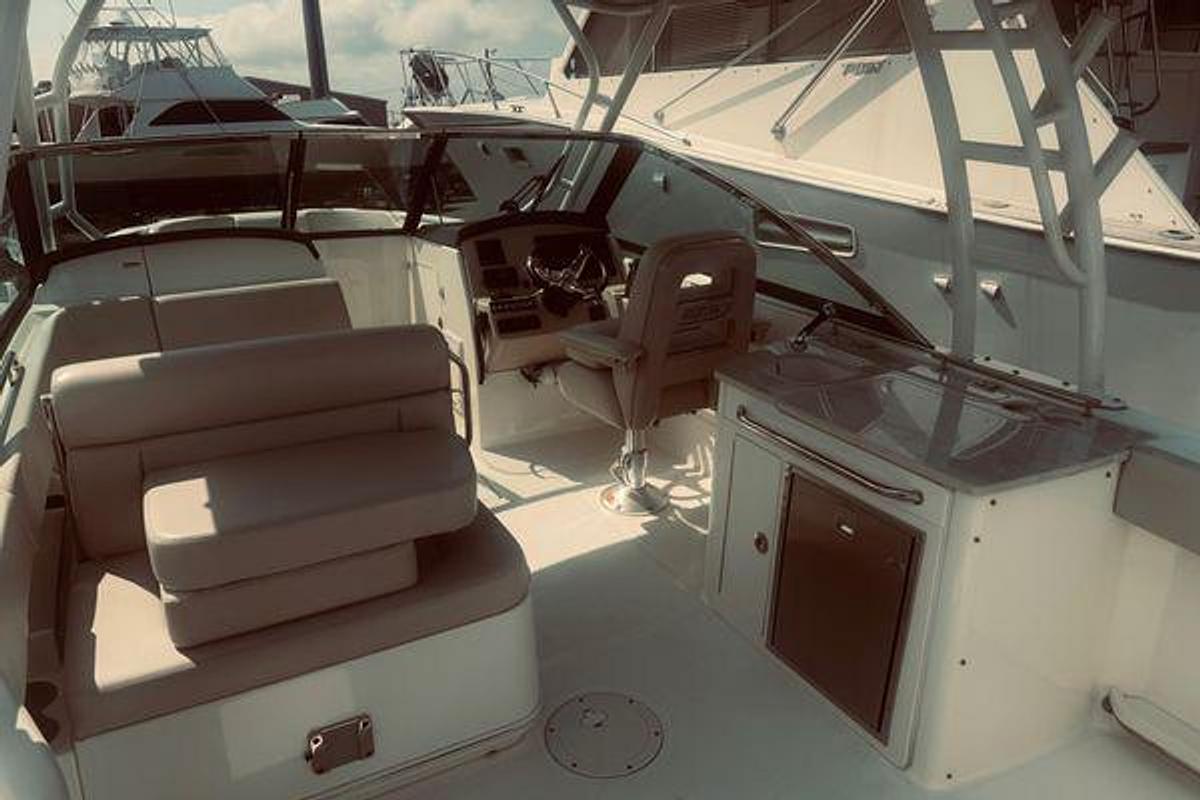 Used 2020 Boston Whaler 270 Vintage | 27ft