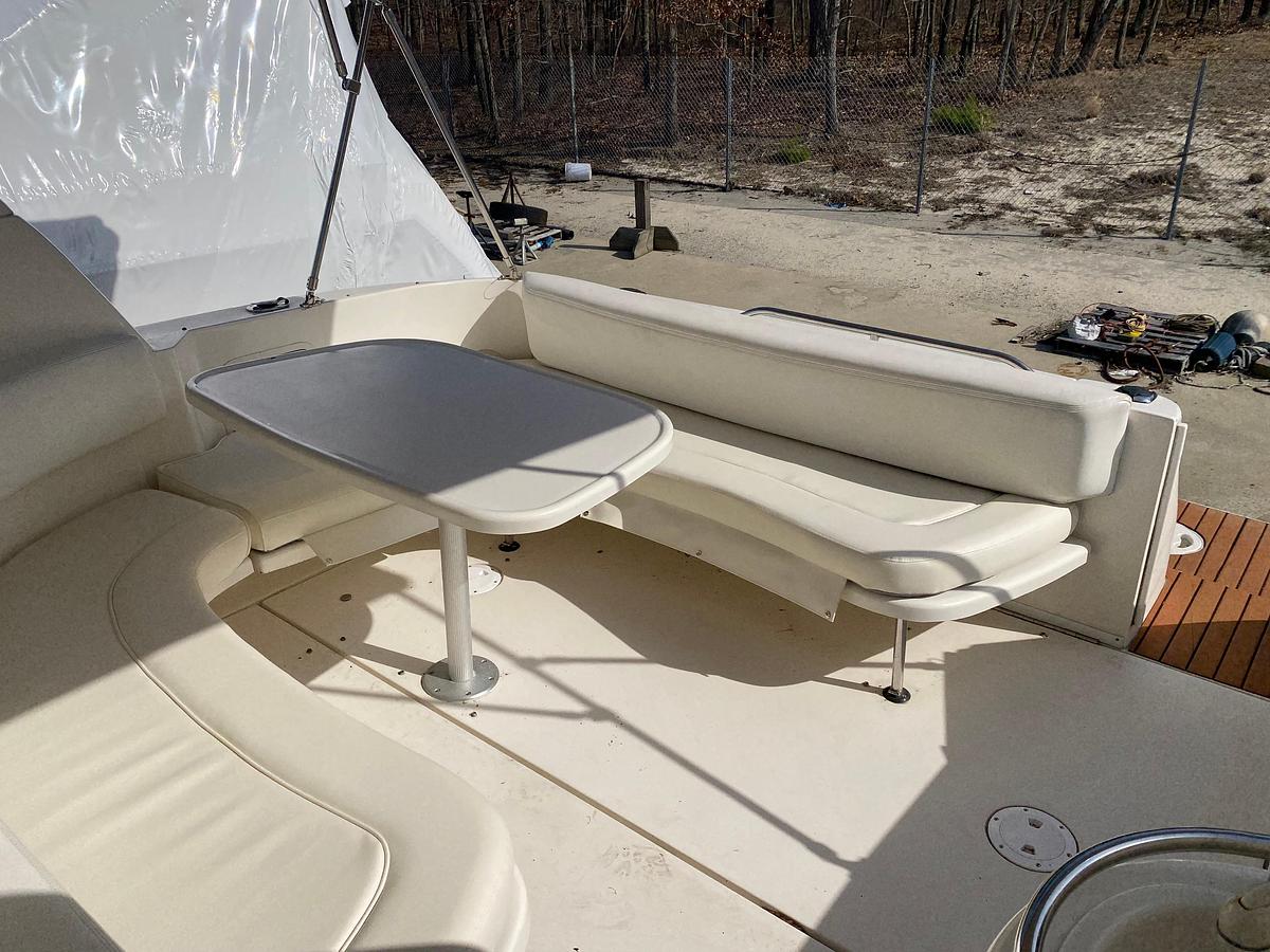 Used 2001 Sea Ray 310 Sundancer | 31ft