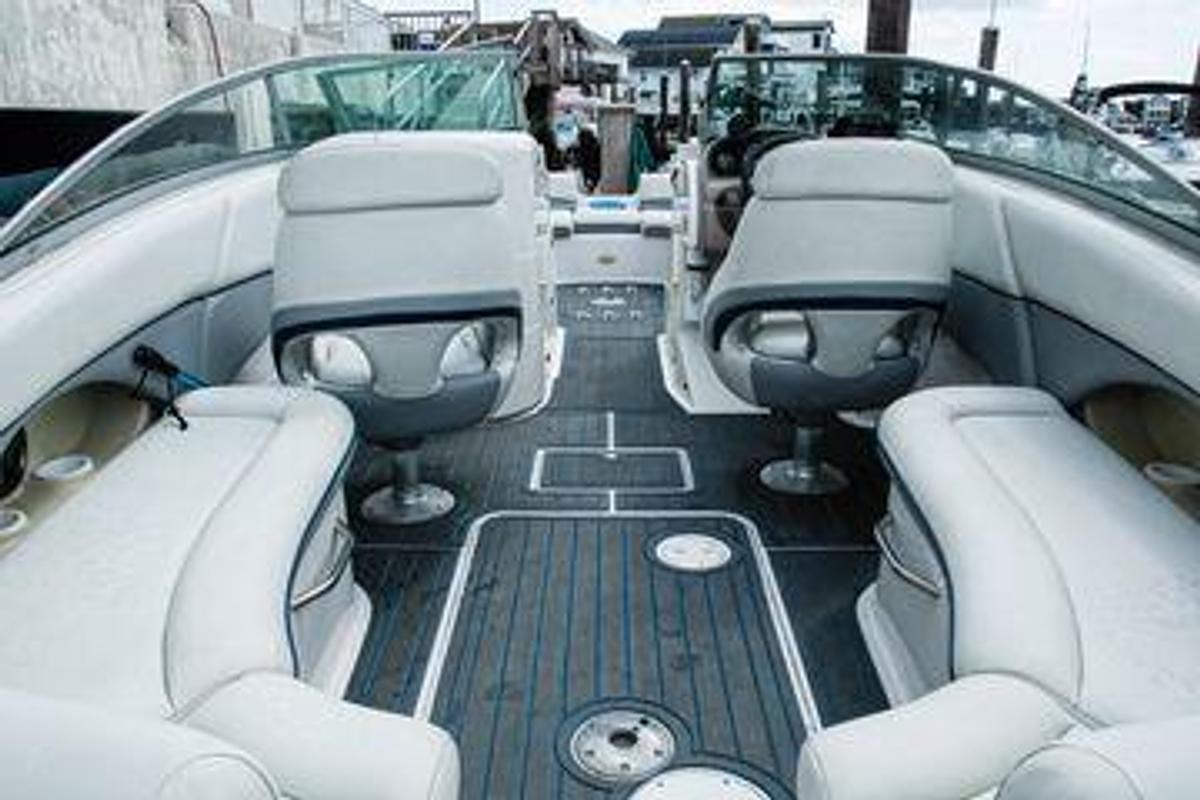 Used 2003 25' Four Winns 