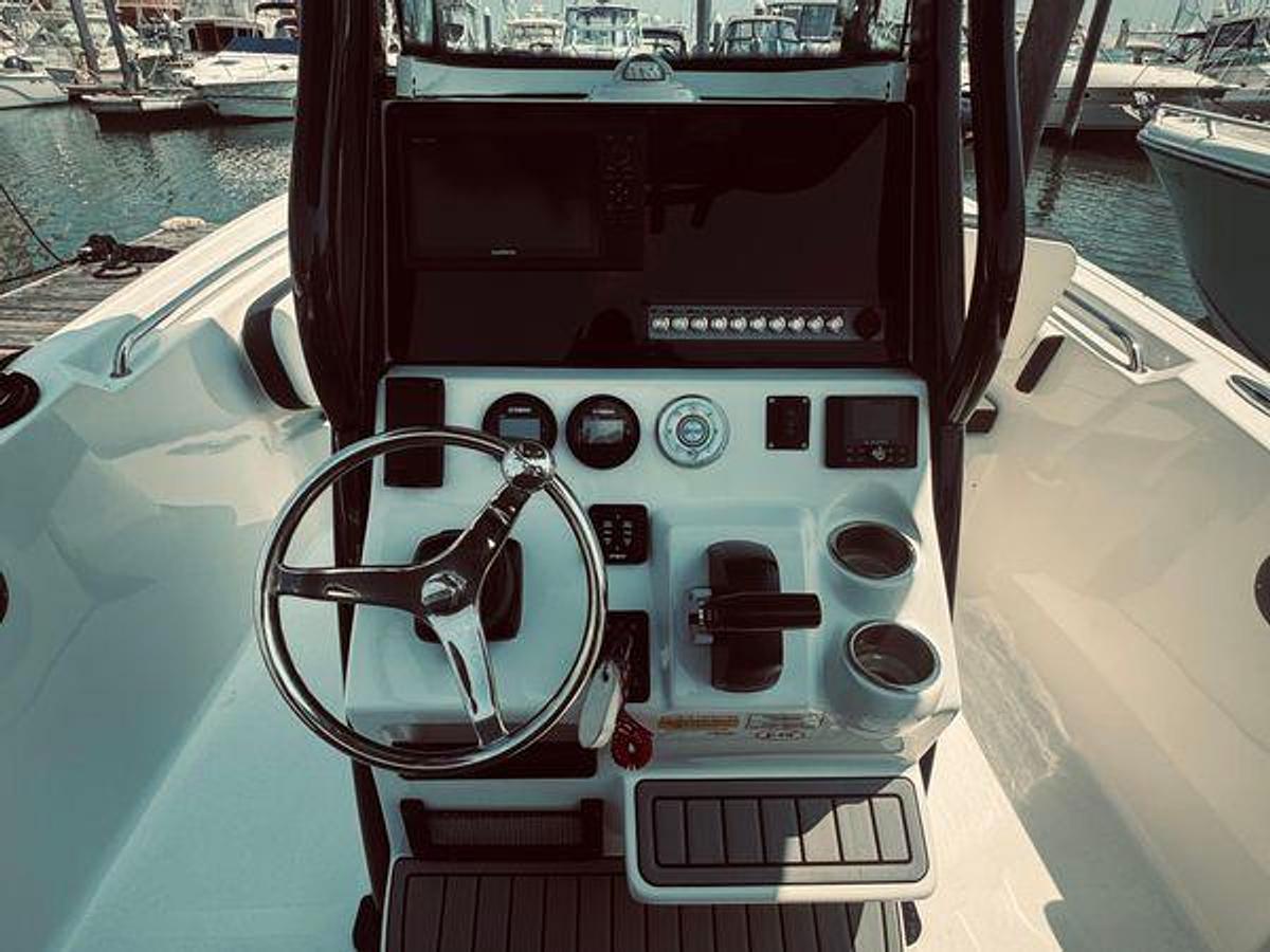 Used 23' Tidewater 232 LXF Center Console - 23ft