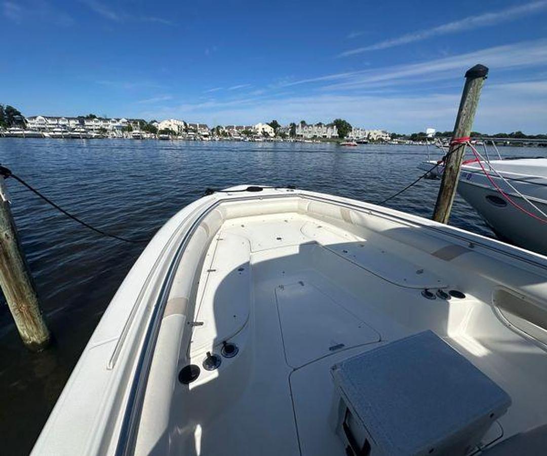 Used 2005 Boston Whaler 320 Outrage | 32ft