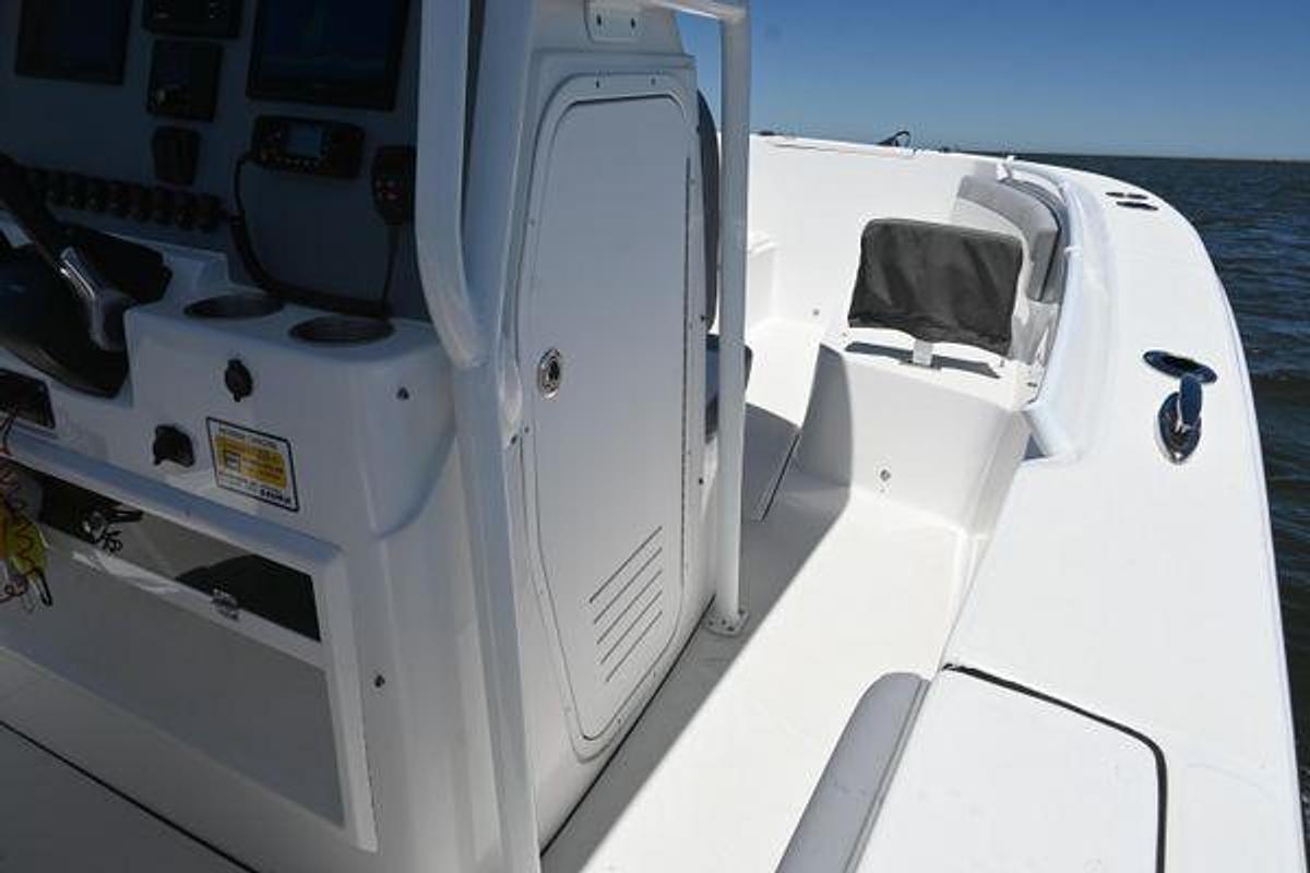 Used 2022 24' Release 240 RX | 24ft