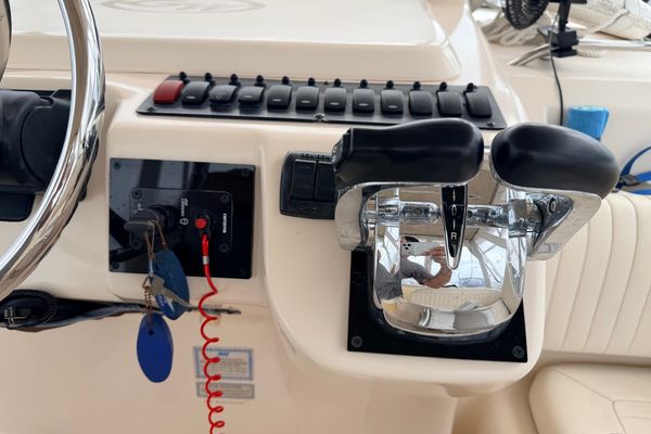 Used 2006 33' Grady-White Express 330 | 33ft