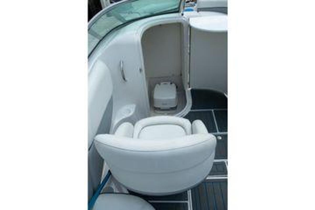 Used 2003 25' Four Winns 